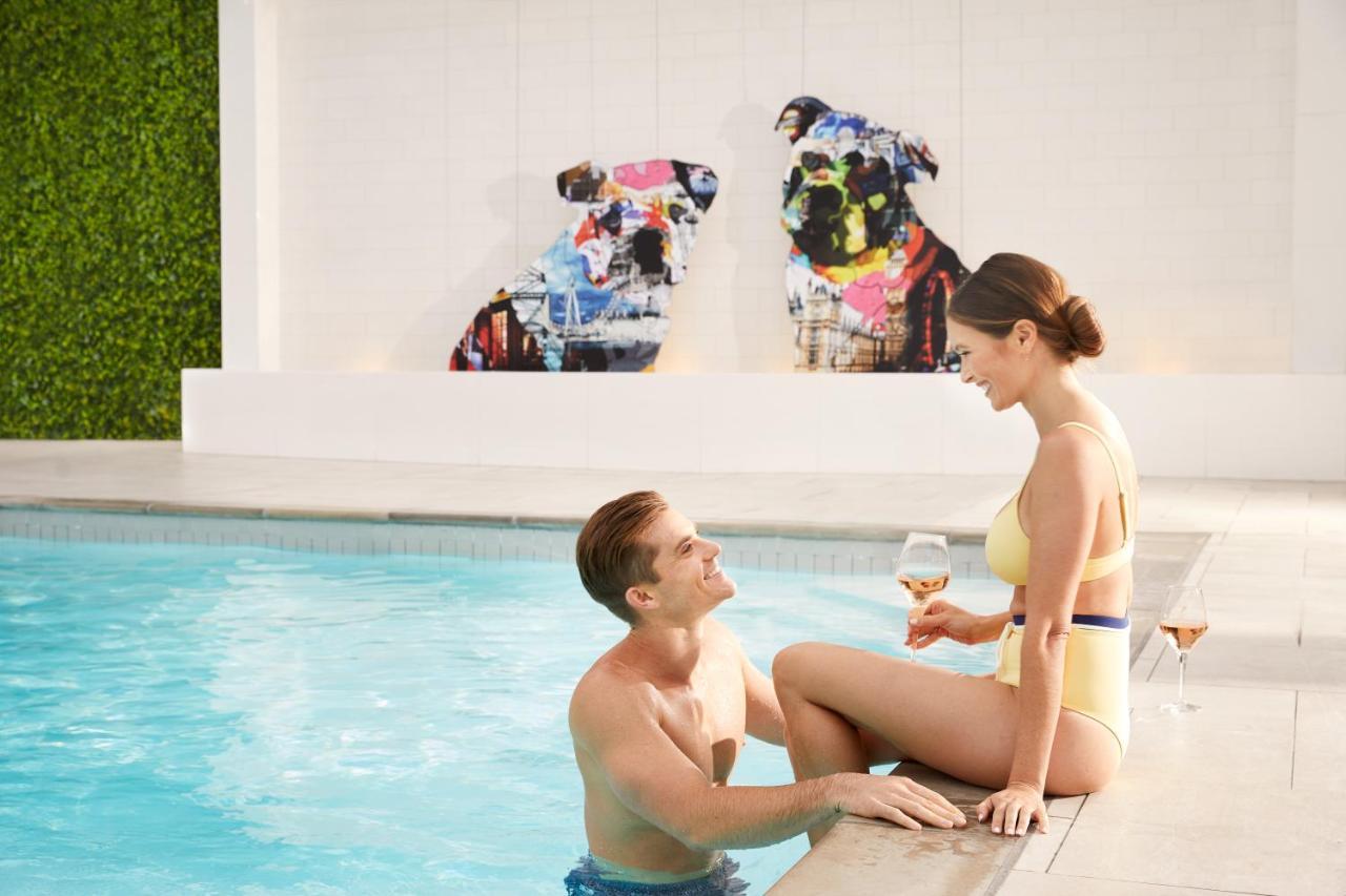 The London West Hollywood At Beverly Hills Exteriör bild The pool at the W South Beach